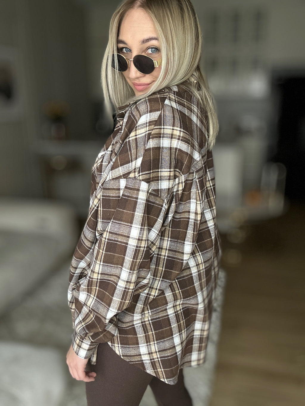 Koszula w kratę oversiza POLSKA PRODUKCJA - brąz/beż