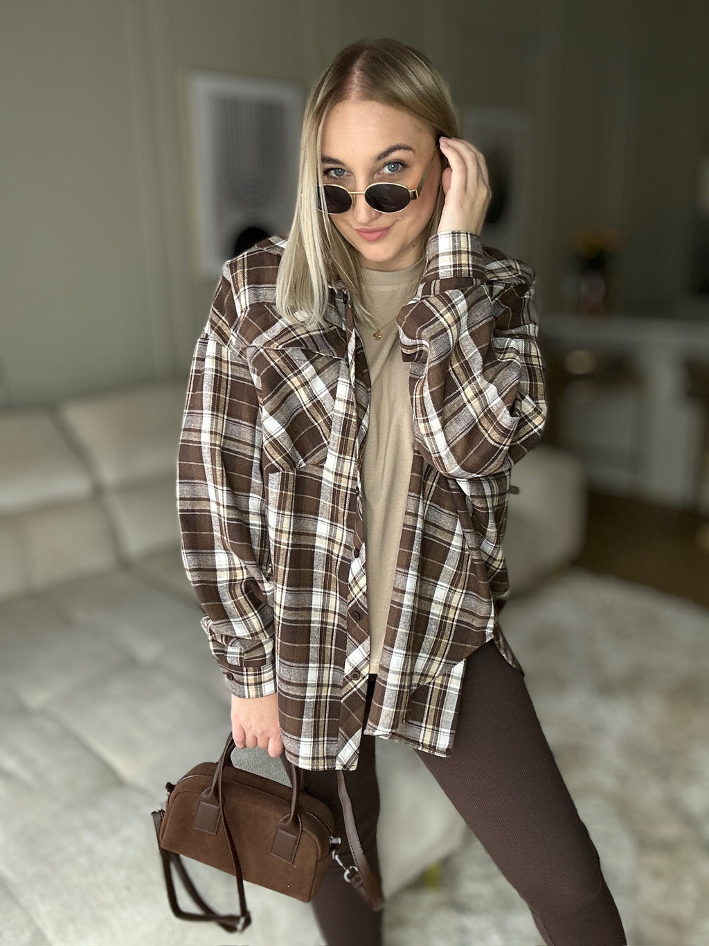 Koszula w kratę oversiza POLSKA PRODUKCJA - brąz/beż